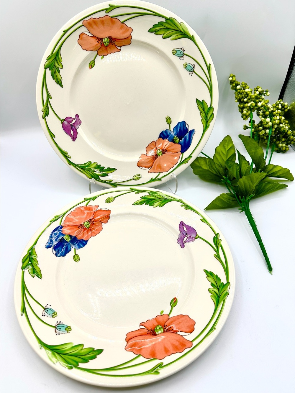 2 Villeroy & Boch Amapola Dinner Plates. W. Germany